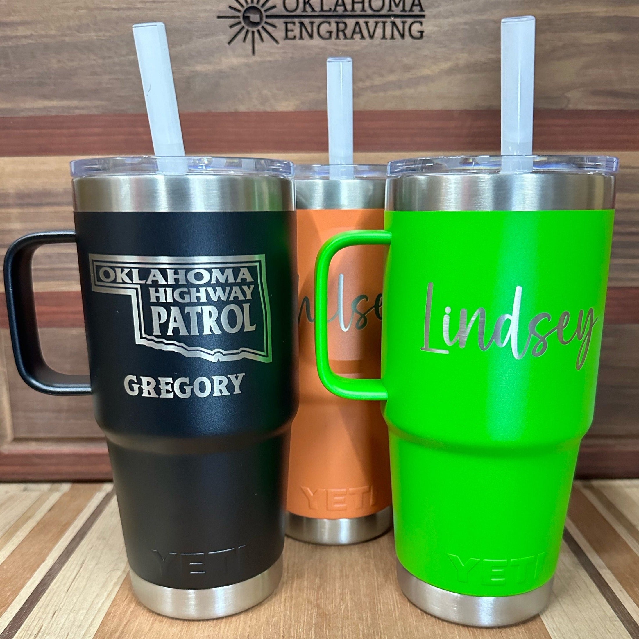25oz Yeti w/ Straw and Handle Engraved – Oklahoma Engraving